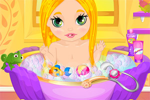 长发公主宝贝沐浴